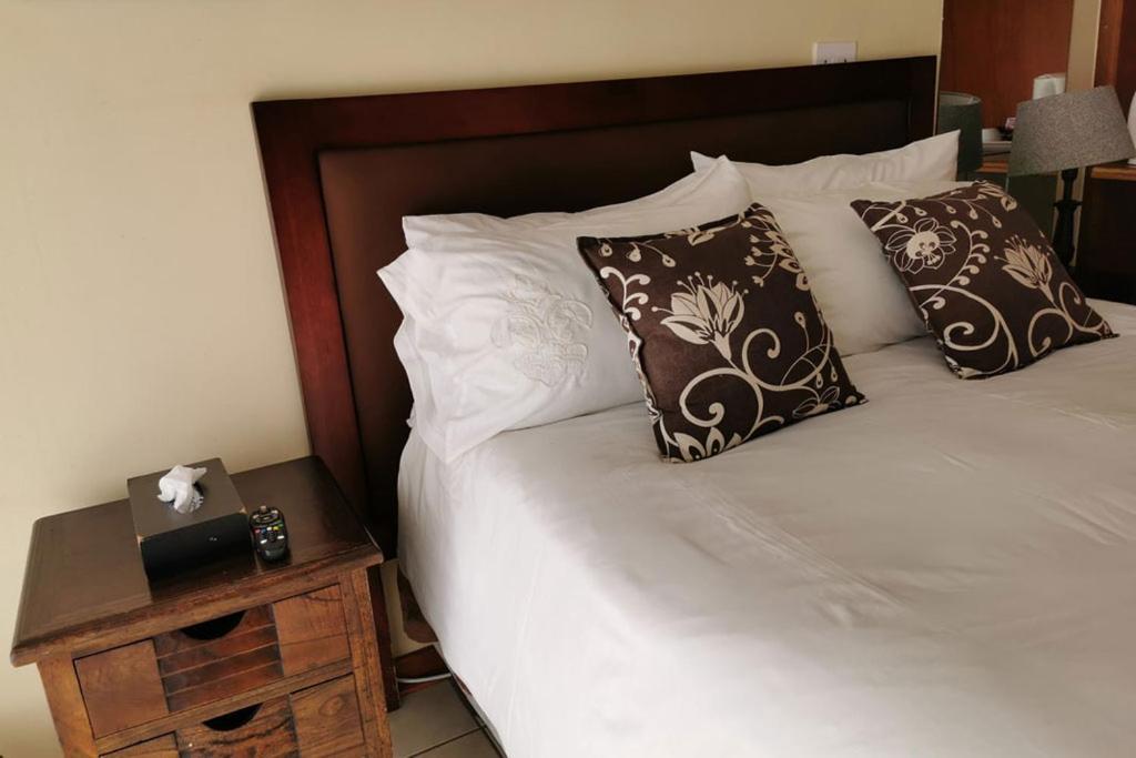 Somona Guest House Йоханесбург Екстериор снимка