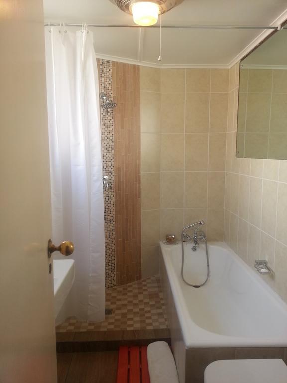 Somona Guest House Йоханесбург Екстериор снимка